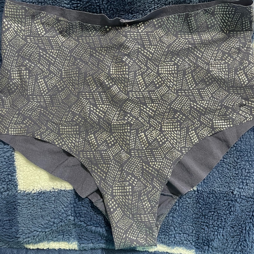 VICTORIA SECRET PANTY